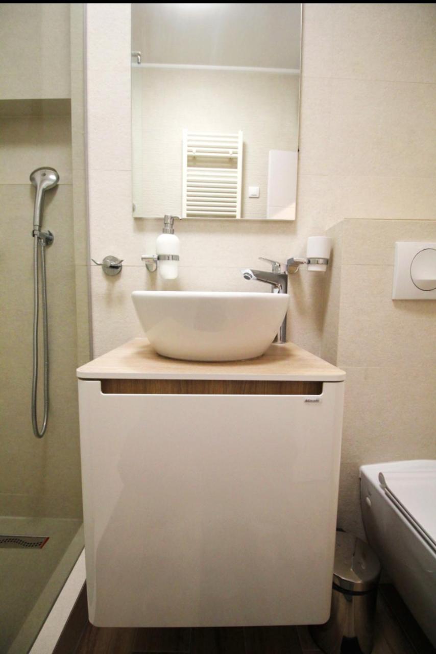Apartman Donner Centar ซูโบติกา ภายนอก รูปภาพ